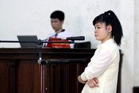 Bị cáo Dạ Thảo trước phiên tòa xét xử ngày 24/1