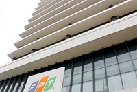 Khoảng trống sau lưng… F1