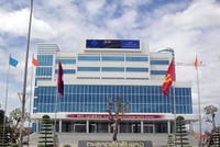 Tìm cơ hội ở TTCK Lào