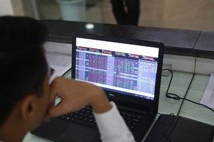 Nhìn lại các dự báo chứng khoán tuần qua