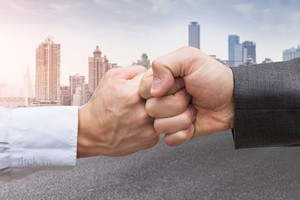 Doanh nghiệp sợ nới room