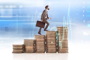 Phiên chiều 24/9: ROS độc diễn