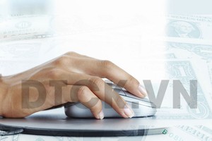 Hậu giãn cách xã hội, dòng tiền ở thế phân vân