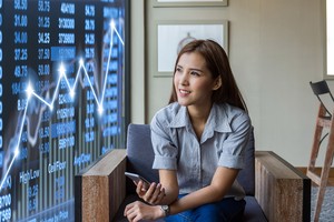 Khối ngoại mua ròng 81 tỷ đồng trong phiên biến động mạnh ngày 13/6