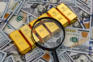 Giá vàng hôm nay ngày 15/3: Vàng có thể đạt đỉnh 3.500 USD/ounce