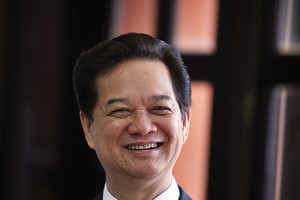 Thủ tướng Nguyễn Tấn Dũng: Năm 2014 đẩy mạnh tái cơ cấu nền kinh tế