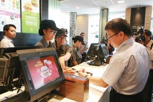 Tổng giám đốc Mc Donald’s toàn cầu đã tới Việt Nam