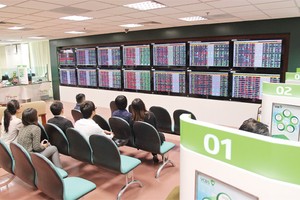 Công ty chứng khoán chuẩn bị nguồn “tham chiến” IPO