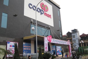 Siêu thị lớn nhất miền Bắc của Saigon Co.op Mart rộng 11.000 m2 đã được khai trương tại Nam Đô Complex