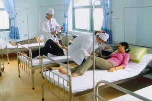 Lý giải nguyên nhân bệnh viên tư thừa tới 50% công suất giường