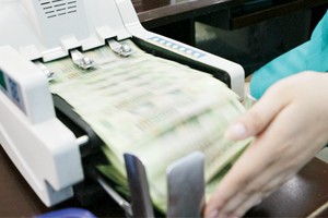 Lãi suất cho vay giảm chưa tương xứng với lãi suất huy động