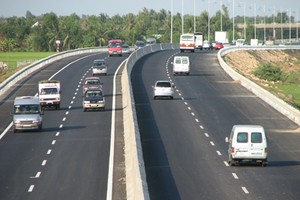 Thông xe 30 km cao tốc nối Vĩnh Phúc với Phú Thọ