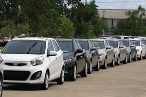 Doanh số bán xe Kia đang tăng mạnh