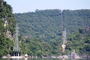 Quyết liệt những dự án kéo điện ra đảo