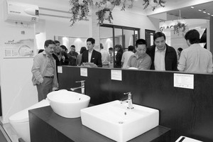 Giá bán lẻ gốm sứ xây dựng đã tăng 5-10% so với trước