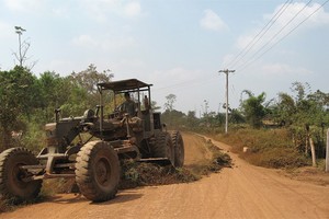 Hệ thống pháp luật quản lý đầu tư công chưa đồng bộ, nên còn nảy sinh nhiều bất cập