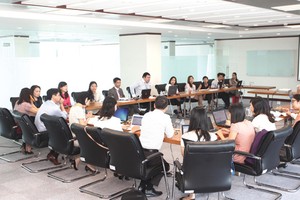 Hội đồng bình chọn đã làm việc tập trung trong 2 ngày để chọn ra những BCTN tốt nhất