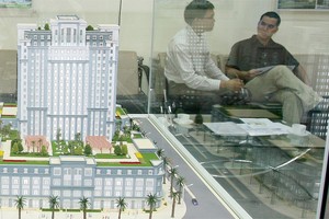 Cò nhà đất và lòng tham vô đáy