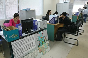 Doanh nghiệp khó xác định được tư cách người đại diện theo pháp luật mới phát sinh vào thời điểm nào của quá trình sửa đổi GCNĐKKD