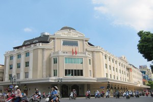 Tràng Tiền Plaza hiện đại hơn sau khi được rót hơn 400 tỷ đồng để sửa chữa, quy hoạch lại