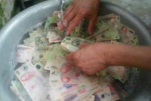 Giám sát rửa tiền các giao dịch từ 300 triệu đồng trở lên