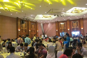 Biệt thự, căn hộ... lên đường “tìm khách”’