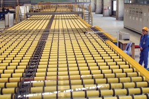 Với chủ trương mở cửa và hội nhập, kinh tế nước ta đã có bước tăng trưởng ngoạn mục     