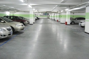 Nhiều đại biểu Quốc hội phản đối quy định chỗ để xe ô tô thuộc sở hữu riêng của chủ đầu tư