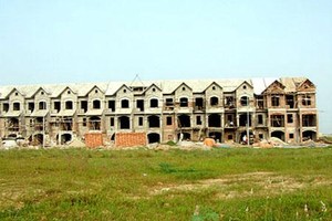 Cơ hội đến, chủ đầu tư vẫn găm nhà chờ giá tốt