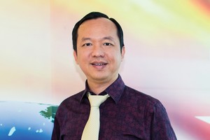 Cha đẻ X-men: Khác biệt hay là chết?