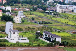 Nhiều doanh nghiệp có dự án mới triển khai đã mừng hụt với chính sách ưu đãi giãn thời gian nộp tiền sử dụng đất - Ảnh: Lê Toàn