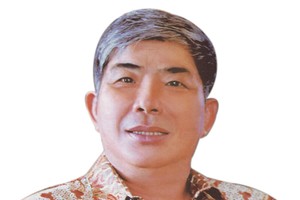 "Người nước ngoài vào Việt Nam cũng thuê người Việt làm cho họ. Vậy tại sao người Việt có năng lực, có kinh nghiệm, lại phải nhờ đến người nước ngoài?" - doanh nhân Lê Thanh Thản