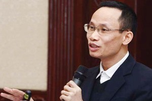 TS. Cấn Văn Lực