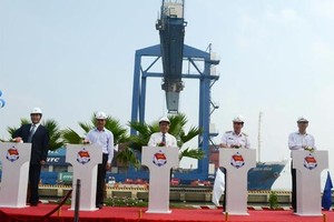 Tân Cảng Hiệp Phước hoạt động sau gần 11 tháng xây dựng với tổng mức đầu tư hơn 1.000 tỷ đồng