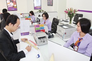 Chênh lệch giá vàng trong nước lên tới 5 triệu đồng/lượng khiến giới đầu cơ chán vàng
