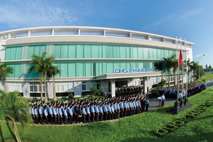 DHG có 12 công ty con chuyên về phân phối, 24 chi nhánh và trên 22.000 khách hàng tại 63 tỉnh, thành