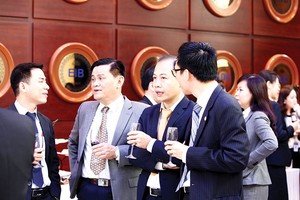 Với 88 công ty, thị trường chứng khoán Việt Nam vẫn còn "chật chội"