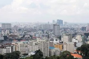 Thị trường bất động sản liên tục xuất hiện “làn gió độc“