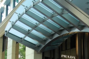 Theo kế hoạch, thương hiệu cao cấp Prada sẽ mở cửa hàng rộng hơn 300 m2 ở khu vực trung tâm Hà Nội