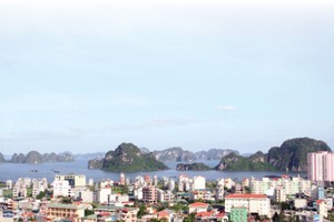 Bất động sản Quảng Ninh: Sẽ chuyển động quanh “tâm” Hạ Long