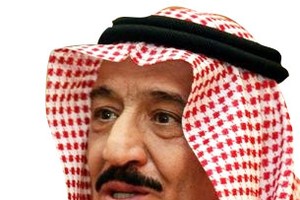 Tân quốc vương Ả rập Xê út củng cố quyền lực dầu mỏ