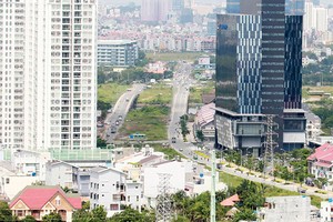 Thị trường bất động sản phía Nam năm qua bất ngờ có chuyển biến tích cực, vượt qua mọi dự đoán của giới chuyên gia.
Ảnh: Lê Toàn