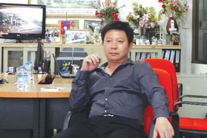 Ông Bunthavong Bounleuth, Tổng giám đốc Công ty Công nghiệp VKK, một doanh nhân Lào gốc Việt thành đạt ở Vientiane