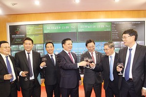 Niềm tin TTCK sẽ vững mạnh được các thành viên chia sẻ với Bộ trưởng, với Chủ tịch UBCK ngày đầu Xuân Ất Mùi