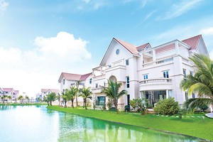 Ngân hàng, bất động sản, dệt may... sẽ là những ngành thu hút dòng tiền cao