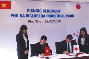 Lễ ký hợp đồng với Công ty Matsuoka Corporation (Nhật Bản). Ảnh: Q.H