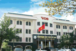 Phó Thủ tướng chỉ đạo cơ chế tiền lương của VDB trong giai đoạn tái cơ cấu