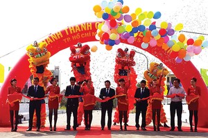 Đất Xanh khánh thành cầu Sunview Town