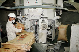 Đầu tư hệ thống WHR để tiết kiệm điện, nhưng ít doanh nghiệp xi măng thực hiện vì vốn đầu tư quá lớn - Ảnh: Hoài Nam