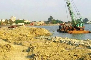 Diện tích sông được lấp đạt xấp xỉ 90% theo thiết kế